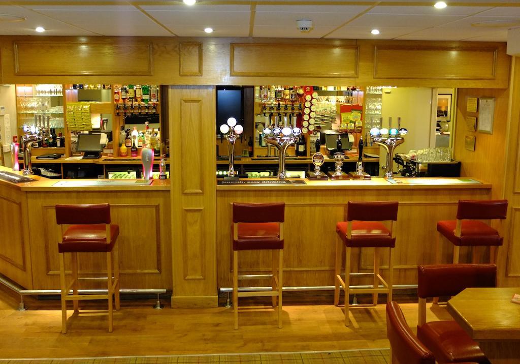 The Golden Lion Hotel Maryport Exterior foto